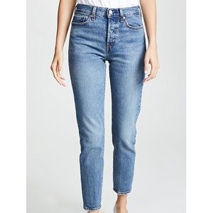 Levi’s wedgie Icon jeans